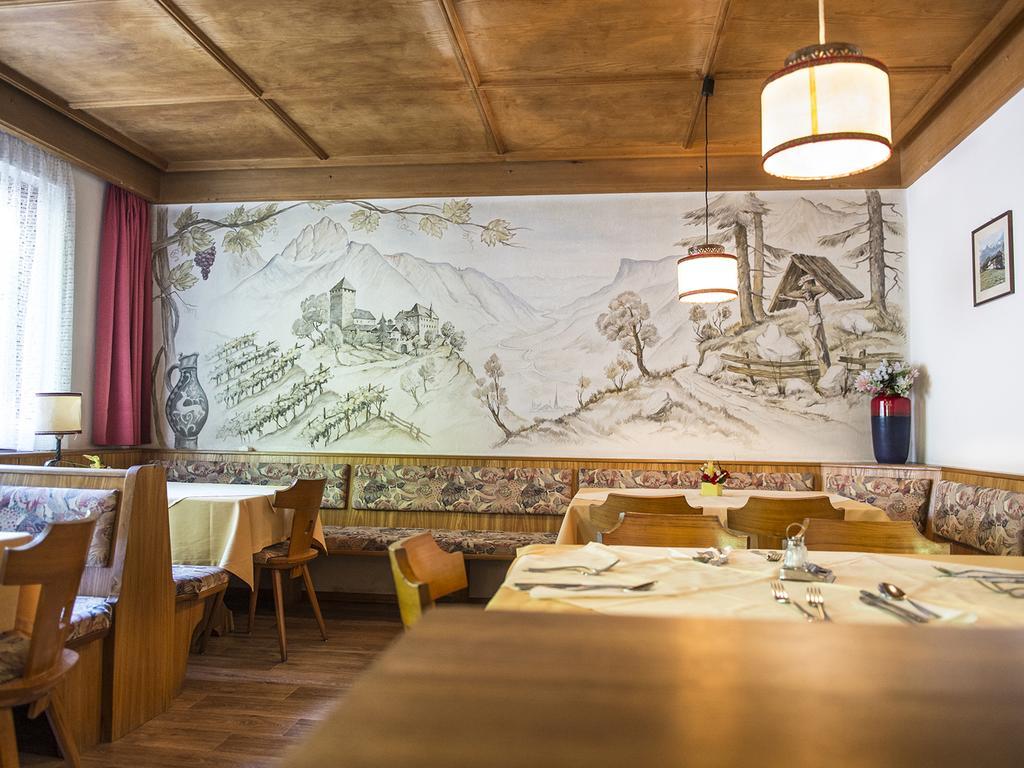 Gasthaus Gasteiger Lagundo Esterno foto